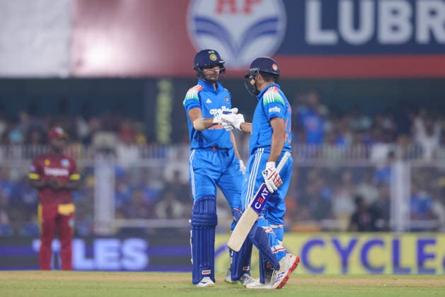 India v West Indies - ODI Series 2026 Shubman Gill, captain of India, and Rohit Sharma of India are pictured during the second one day international (ODI) cricket match between India and West Indies at Barsapara Cricket Stadium in Guwahati, India, on September 30, 2026. Guwahati Assam India  Copyright: xShubhajitxRoyxKarmakarx originalFilename:roykarmakar-2ndodicr260930_npgx2.jpg