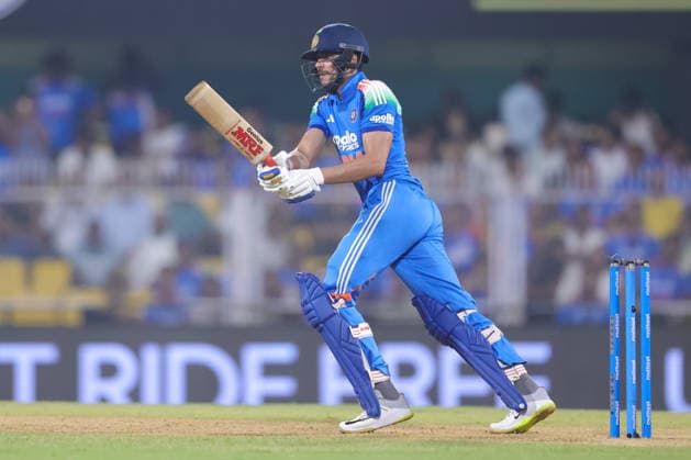 India v West Indies - ODI Series 2026 Shubman Gill, captain of India, hits a four during the second one day international (ODI) cricket match between India and West Indies at Barsapara Cricket Stadium in Guwahati, India, on September 30, 2026. Guwahati Assam India  Copyright: xShubhajitxRoyxKarmakarx originalFilename:roykarmakar-2ndodicr260930_npoTn.jpg