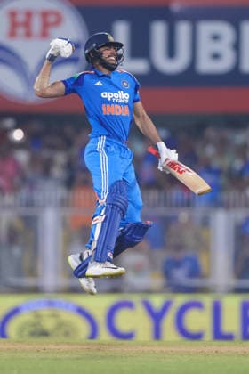 India v West Indies - ODI Series 2026 Shubman Gill, captain of India, celebrates after scoring a double century during the second one day international (ODI) cricket match between India and West Indies at Barsapara Cricket Stadium in Guwahati, India, on September 30, 2026. Guwahati Assam India  Copyright: xShubhajitxRoyxKarmakarx originalFilename:roykarmakar-2ndodicr260930_nppfA.jpg