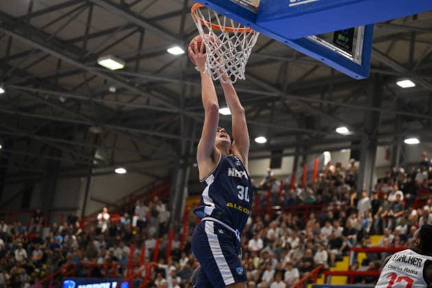 BASKETBALL - EuroCup - Napoli Basketball vs. Cosea JL Bourg-en-Bresse Photo by IPA ABACAPRESS.COM89155936 - Guglielmo Caruso of Napoli Basketball in action during the game against Cosea JL Bourg-en-Bresse in the Napoli Basketball vs. Cosea JL Bourg-en-Bresse EuroCup basketball game in Naples, Italy, on September 30, 2026 Naples Italy  Copyright: xIPAxSport ABACAx