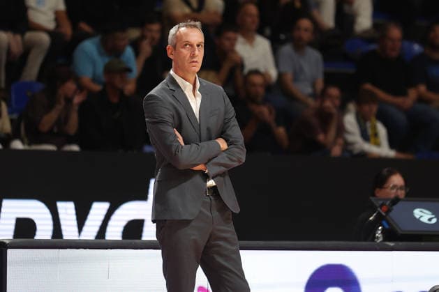 MACCABI vs BESIKTAS ODED KATTASH, basketball coach of Maccabi Tel Aviv, during the match against Besiktas, at Aleksandar Nikolic Arena. Belgrade, 30.09.2026. photo: Ivica Veselinov MN Press BASKETBALL, EUROLEAGUE, MACCABI, BESIKTAS Belgrade Arena Aleksandar Nikolic Serbia Copyright: xMNxPressx
