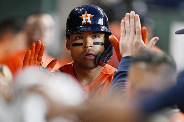 Houston Astros Cam Smith (11) celebrates in the dugout after hitting a solo home run against the Chicago White Sox in the second inning of an MLB, Baseball Herren, USA American League Wild Card game at Daikin Park in Houston, Texas, on Wednesday, September 30, 2026.  HOU20260930727 MARIAxLYSAKER