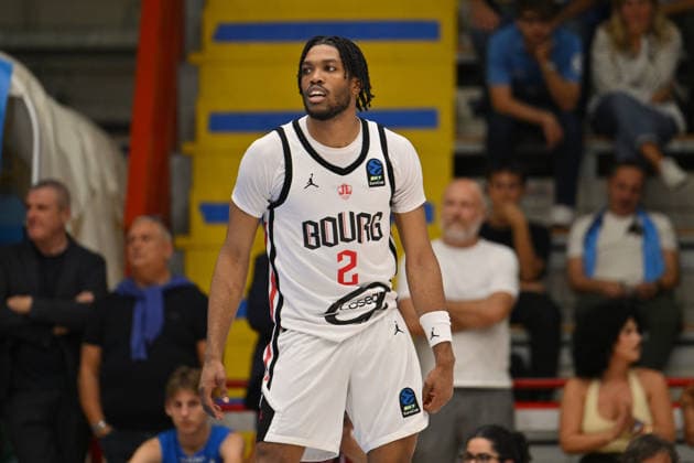 IPA89158222 - Keith Jordan Jr. of Cosea JL Bourg-en-Bresse during the game against Napoli Basketball in the EuroCup basketball match between Napoli Basketball and Cosea JL Bourg-en-Bresse in Naples, Italy, on September 30, 2026  Copyright: xEnzoxPinelli IPAxSportx xx IPA89158222