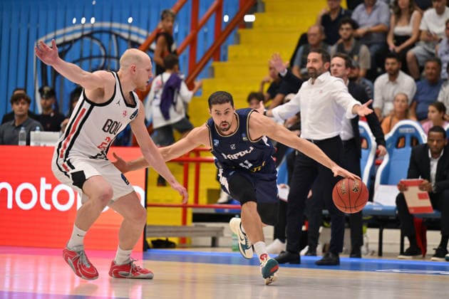 IPA89158232 - John Petrucelli of Napoli Basketball during the game against Cosea JL Bourg-en-Bresse in the Napoli Basketball vs. Cosea JL Bourg-en-Bresse EuroCup basketball game in Naples, Italy, on September 30, 2026  Copyright: xEnzoxPinelli IPAxSportx xx IPA89158232