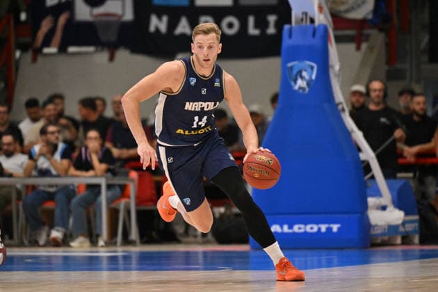 BASKETBALL - EuroCup - Napoli Basketball vs. Cosea JL Bourg-en-Bresse Photo by IPA ABACAPRESS.COM89158226 - Jack White of Napoli Basketball in action during the game against Cosea JL Bourg-en-Bresse in the EuroCup basketball match between Napoli Basketball and Cosea JL Bourg-en-Bresse in Naples, Italy, on September 30, 2026 Naples Italy  Copyright: xIPAxSport ABACAx