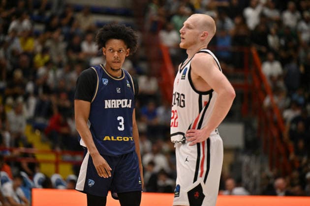 BASKETBALL - EuroCup - Napoli Basketball vs. Cosea JL Bourg-en-Bresse Photo by IPA ABACAPRESS.COM89158223 - Jeffrey Dowtin Jr. of Napoli Basketball during the game against Cosea JL Bourg-en-Bresse in the EuroCup basketball match between Napoli Basketball and Cosea JL Bourg-en-Bresse in Naples, Italy, on September 30, 2026 Naples Italy  Copyright: xIPAxSport ABACAx