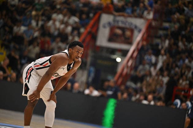 BASKETBALL - EuroCup - Napoli Basketball vs. Cosea JL Bourg-en-Bresse Photo by IPA ABACAPRESS.COM89158231 - Trey Woodbury of Cosea JL Bourg-en-Bresse and Nathan Soliman of Cosea JL Bourg-en-Bresse during the game against Napoli Basketball in the Napoli Basketball vs. Cosea JL Bourg-en-Bresse EuroCup basketball game in Naples, Italy, on September 30, 2026 Naples Italy  Copyright: xIPAxSport ABACAx
