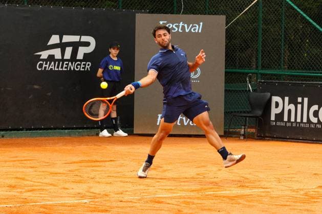 RECORD DATE NOT STATED Andrade da Silva (Brazil) vs. Olivieri (Argentina) at the ATP, Tennis Herren Challenger Curitiba Curitiba (PR), 09 30 2026 - ATP Challenger Curitiba Andrade da Silva Olivieri - Tennis player Genaro Alberto Olivieri (ARG) against Lucas Andrade da Silva (BRA) for the ATP Challenger in Curitiba, at the Graciosa Country Club on the morning of Wednesday, September 30, 2026.(Foto: Edson De Souza Thenews2 imago images) SPO  Copyright: xEdsonxDexSouzax