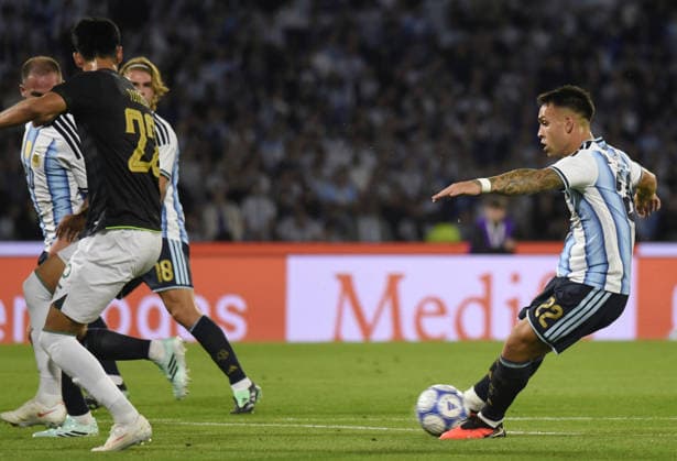 Argentina vs. Bolivia: Lautaro Martínez Photo by FOTOBAIRES Special Friendly Match from Córdoba Copyright: xJuanxJosexGarciaxJuanxJosexGarciax