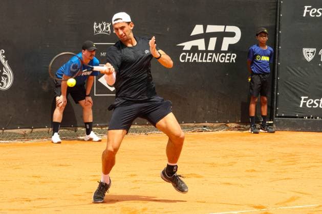 RECORD DATE NOT STATED fernandez (bra) contra midon (arg) pelo ATP, Tennis Herren challenger curitiba Curitiba (PR) 09 30 2026 - ATP Challenger Curitiba Fernandez Midon - Tennis player Bruno Fernandez (BRA) against Lautaro Midon (ARG) for the ATP Challenger Curitiba tournament, at the Graciosa Country Club on the afternoon of Wednesday, September 30, 2026.(Foto: Edson De Souza Thenews2 imago images) SPO  Copyright: xEdsonxDexSouzax
