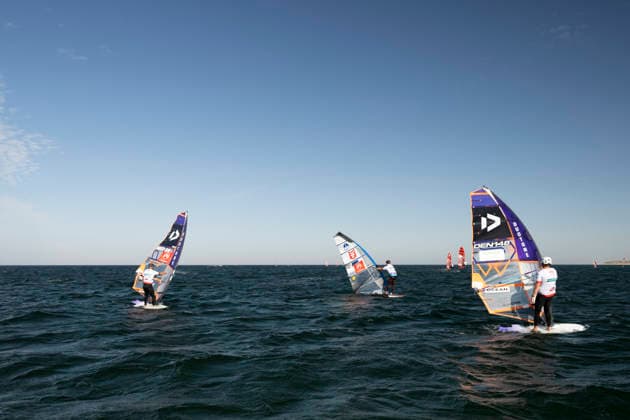 PWA Citroën World Windsurfing Tour Sylt 2026, Day 5: Men’s Slalom Foil, Sylt Westerland, September 30, 2026; Jordy Vonk, Men’s Slalom Foil, Netherlands, NED 69 Amado Vrieswijk Slalom Foil Men and Freestyle Men, Bonaire, NB 20 Kasper Nielsen Slalom Foil Men, Denmark, DEN 148 PWA Citroën World Windsurfing Tour Sylt 2026 Day 5 Slalom Foil Men on September 30, 2026, off Brandenburger Beach, motorboat on Sylt, Westerland, Germany Copyright: xBEAUTIFULxSPORTS AndreasxDickx