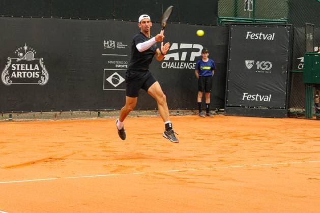 RECORD DATE NOT STATED fernandez (bra) contra midon (arg) pelo ATP, Tennis Herren challenger curitiba Curitiba (PR) 09 30 2026 - ATP Challenger Curitiba Fernandez Midon - Tennis player Bruno Fernandez (BRA) against Lautaro Midon (ARG) for the ATP Challenger Curitiba tournament, at the Graciosa Country Club on the afternoon of Wednesday, September 30, 2026.(Foto: Edson De Souza Thenews2 imago images) SPO  Copyright: xEdsonxDexSouzax