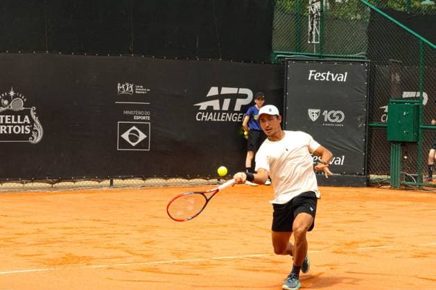 RECORD DATE NOT STATED Ribeiro (Brazil) vs. Sakamoto (Brazil) at the ATP, Tennis Herren Challenger Curitiba Curitiba (PR), 09 30 2026 - ATP Challenger Curitiba Ribeiro Sakamoto - Tennis player Pedro Sakamoto (BRA) against Eduardo Ribeiro for the ATP Challenger Curitiba tournament, at the Graciosa Country Club on the morning of Wednesday, September 30, 2026.(Foto: Edson De Souza Thenews2 imago images) SPO  Copyright: xEdsonxDexSouzax
