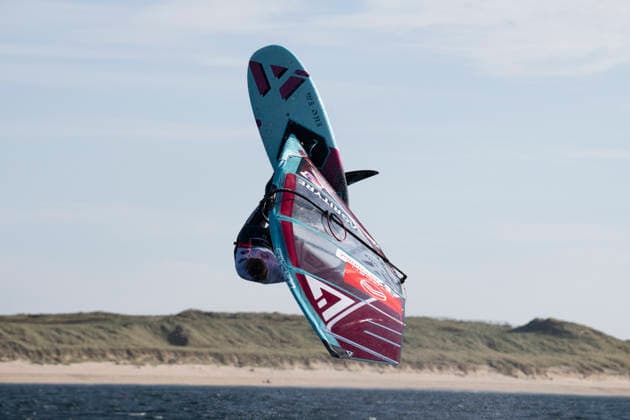 PWA Citroën World Windsurfing Tour Sylt 2026 Day 5 Slalom Foil Men Sylt Westerland, September 30, 2026 Steven Van Broeckhoven Freestyle Men, Belgium, B 72 PWA Citroën World Windsurfing Tour Sylt 2026 Day 5 Slalom Foil Men on September 30, 2026, off Brandenburger Beach, motorboat on Sylt, Westerland, Germany Copyright: xBEAUTIFULxSPORTS AndreasxDickx