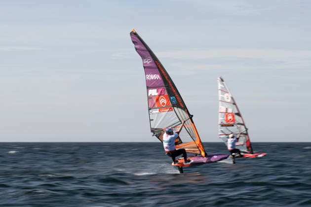 PWA Citroën World Windsurfing Tour Sylt 2026 Day 5 Slalom Foil Men Sylt Westerland, September 30, 2026 Maciek Rutkowski Slalom Foil Men, Poland, POL 23 PWA Citroën World Windsurfing Tour Sylt 2026 Day 5 Slalom Foil Men on September 30, 2026, off Brandenburger Beach, motorboat on Sylt, Westerland, Germany Copyright: xBEAUTIFULxSPORTS AndreasxDickx