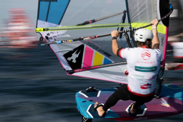 PWA Citroën World Windsurfing Tour Sylt 2026 Day 5 Slalom Foil Men Sylt Westerland, September 30, 2026 Scotty Stallman Slalom Foil Men, England, GBR 68 PWA Citroën World Windsurfing Tour Sylt 2026 Day 5 Slalom Foil Men on September 30, 2026, off Brandenburger Beach, motorboat on Sylt Westerland, Germany Copyright: xBEAUTIFULxSPORTS AndreasxDickx