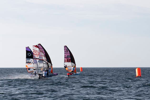 PWA Citroën World Windsurfing Tour Sylt 2026 Day 5 Slalom Foil Men Sylt Westerland, September 30, 2026 Matteo Iachino Slalom Foil Men, Italy, ITA 140 PWA Citroën World Windsurfing Tour Sylt 2026 Day 5 Slalom Foil Men on September 30, 2026, off Brandenburger Beach, motorboat on Sylt, Westerland, Germany Copyright: xBEAUTIFULxSPORTS AndreasxDickx