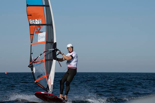 PWA Citroën World Windsurfing Tour Sylt 2026 Day 5 Slalom Foil Men Sylt Westerland, September 30, 2026 Lars Pogge Men s Slalom Foil, Germany, GER 730 PWA Citroën World Windsurfing Tour Sylt 2026 Day 5 Slalom Foil Men on September 30, 2026, off Brandenburger Beach, motorboat on Sylt, Westerland, Germany Copyright: xBEAUTIFULxSPORTS AndreasxDickx