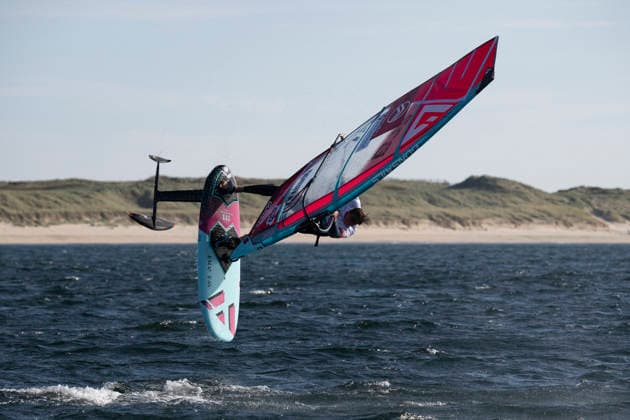 PWA Citroën World Windsurfing Tour Sylt 2026 Day 5 Slalom Foil Men Sylt Westerland, September 30, 2026 Steven Van Broeckhoven Freestyle Men, Belgium, B 72 PWA Citroën World Windsurfing Tour Sylt 2026 Day 5 Slalom Foil Men on September 30, 2026, off Brandenburger Beach, motorboat on Sylt, Westerland, Germany Copyright: xBEAUTIFULxSPORTS AndreasxDickx