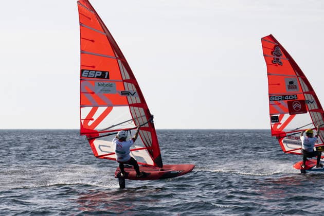 PWA Citroën World Windsurfing Tour Sylt 2026 Day 5 Slalom Foil Men Sylt Westerland, September 30, 2026 Nacho Baltasar Summers Slalom Foil Men, Spain, ESP 1 PWA Citroën World Windsurfing Tour Sylt 2026 Day 5 Slalom Foil Men on September 30, 2026, off Brandenburger Beach, motorboat on Sylt, Westerland, Germany Copyright: xBEAUTIFULxSPORTS AndreasxDickx