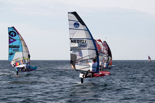 PWA Citroën World Windsurfing Tour Sylt 2026 Day 5 Slalom Foil Men Sylt Westerland, September 30, 2026 Thijs Hanemaaijer Slalom Foil Men, Netherlands, NED 107 PWA Citroën World Windsurfing Tour Sylt 2026 Day 5 Slalom Foil Men on September 30, 2026, off Brandenburger Beach, motorboat on Sylt, Westerland, Germany Copyright: xBEAUTIFULxSPORTS AndreasxDickx