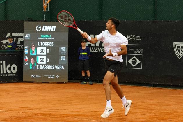 RECORD DATE NOT STATED Torres (Argentina) vs. Barrios Vera (Chile) for the ATP, Tennis Herren Challenger Curitiba Curitiba (PR), 09 30 2026 - ATP Challenger Curitiba Torres Barrios - Tennis player Tomas Barrios Vera (Chile) against Juan Bautista Torres (Argentina) for the ATP Challenger Curitiba tournament, at the Graciosa Country Club on the afternoon of Wednesday, September 30, 2026.(Foto: Edson De Souza Thenews2 imago images) SPO  Copyright: xEdsonxDexSouzax