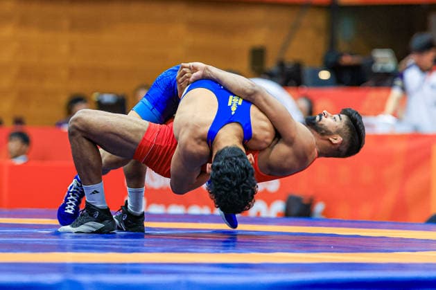 Asian Games, 77 kg Greco-Roman: Aman Aman (IND) def. Borgil Tuvshinbaatar (MGL) Copyright: xAmirrezaxAliasgarix