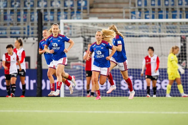 Vaalerenga v Feyenoord, UEFA Women™s Europa Cup, Oslo, Norway Oslo, Norway. 30th, September 2026. Celebration after Selma Pettersen of Vaalerenga scores for 1-0 during the UEFA Women™s Europa Cup match between Vaalerenga and Feyenoord at Intility Arena in Oslo. Norway, Oslo, Intility Arena  Copyright: xGonzalesxPhoto KetilxMartinsenx