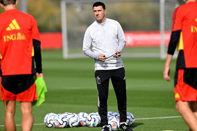 Belgium v Turkey - UEFA Nations League 2026 Media Activities 01 10 2026 TUBIZE, BELGIUM - OCTOBER 01 : Martens Maarten assistant coach of Belgium pictured during a training session ahead of the UEFA Nations League tournament league phase matchday 3 group A1 match between Belgium and Turkey on October 1, 2026 in Tubize, Belgium, 01 10 2026 Tubize Belgium  Copyright: xNicoxVereeckenx
