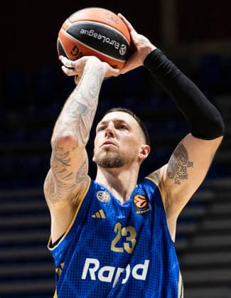 Maccabi Rapyd Tel Aviv v Besiktas Istanbul - Euroleague 2026 2027 Daniel Theis, 23 of Maccabi Rapyd Tel Aviv in action during the 2026 2027 EuroLeague match between Maccabi Rapyd Tel Aviv v Besiktas Istanbul at Aleksandar Nikolic Hall on September 30, 2025 in Belgrade, Serbia. Belgrade Serbia Copyright: xVatroslavxHladny x