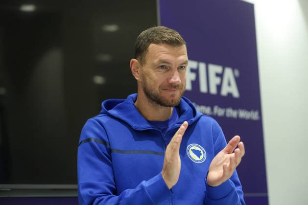 Bosnia press: UEFA Nations League Edin Dzeko of Bosnia and Herzegovina speaks on a press conference, PK, Pressekonferenz on October 01, 2026 in Sarajevo, Bosnia and Herzegovina. Edin Dzeko will end his international career with 152 appearances for Bosnia and Herzegovina after tomorrow s match against Sweden.  ArminxDurgut PIXSELL