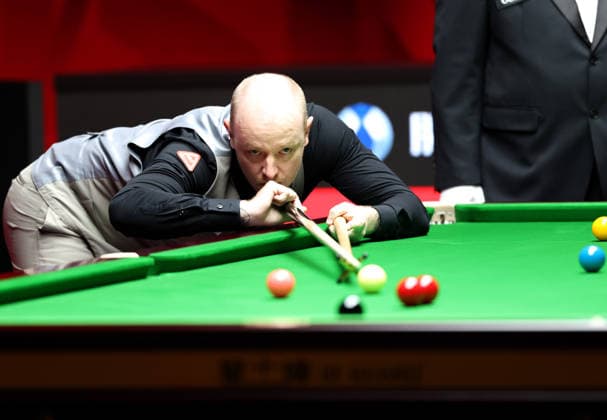 (261001) -- SHENZHEN, Oct. 1, 2026 -- Chris Wakelin competes during the round 4 match between Chris Wakelin of England and Neil Robertson of Australia at World Snooker Tour Shenzhen Open 2026 in Shenzhen, south China s Guangdong Province, Oct. 1, 2026. ) (SP)CHINA-SNOOKER-SHENZHEN OPEN (CN) LuxHanxin 