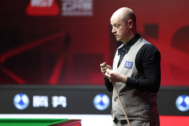 (261001) -- SHENZHEN, Oct. 1, 2026 -- Chris Wakelin reacts during the round 4 match between Chris Wakelin of England and Neil Robertson of Australia at World Snooker Tour Shenzhen Open 2026 in Shenzhen, south China s Guangdong Province, Oct. 1, 2026. ) (SP)CHINA-SNOOKER-SHENZHEN OPEN (CN) LuxHanxin 