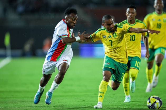 Eritrea v South Africa - CAF Africa Cup Of Nations Qualifiers 10 Ali Suleiman Ibrahim of Eritrea battles for possession with 7 Oswin Reagan Appollis of South Africa during the CAF Africa Cup of Nations qualifier between Eritrea and South Africa at Al Salam Stadium on September 30, 2026. Cairo Egypt  Copyright: xAymanxArefx originalFilename:aref-notitle260930_npNVm.jpg