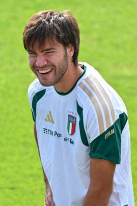 SOCCER - UEFA Nations League - TEAM ITALY - TRAINING Photo by IPA ABACAPRESS.COM89177733 - Italian player Antonio Vergara during TEAM ITALY - TRAINING, a UEFA Nations League soccer match in Florence, Italy, on October 1, 2026 Florence Italy  Copyright: xIPAxSport ABACAx
