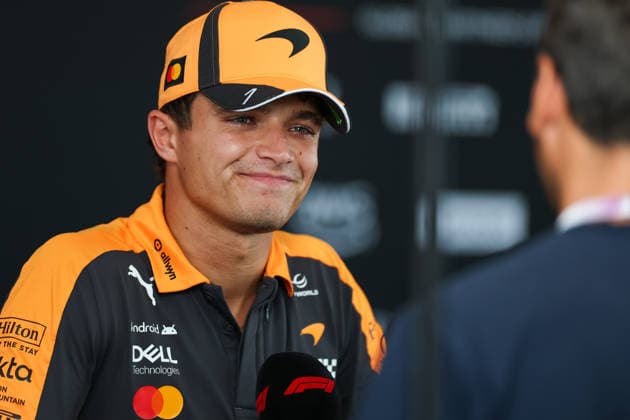 KUALA LUMPUR, MALAYSIA - OCTOBER 01: Lando Norris of Great Britain and McLaren Mastercard Formula 1 Team in the Paddock during previews ahead of the FIA Formula 1 Grand Prix of Bahrain in Malaysia at the Sepang Circuit on October 01, 2026 in Kuala Lumpur, Malaysia. (Photo by Qian Jun SPP-Paddocker) Copyright: xQianxJun SPP-Paddockerx Sportspressphoto_SPR243324