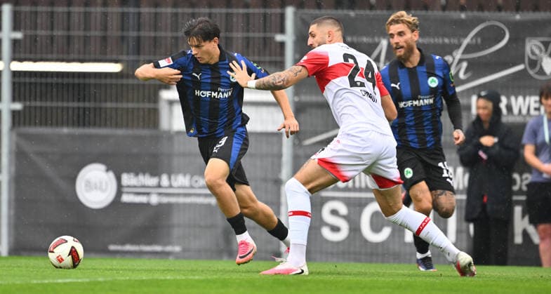 October 1, 2026 Soccer Season 2026–2027 Exhibition Match Friendly Match Preseason Match VfB Stuttgart vs. SpVgg Greuther Fürth Kleeblatt Sports Photo by Zink xwoxzix; regulations prohibit any use of photographs as image sequences and or quasi-video; for editorial use only. Dominik Spath 49, SpVgg Greuther Fürth; Jeff Chabot 24, VfB Stuttgart