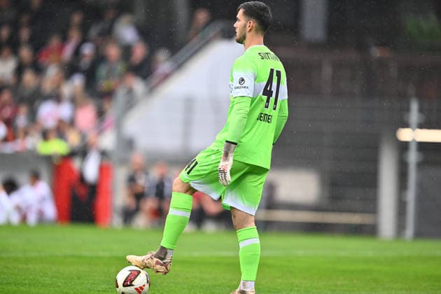 October 1, 2026 Soccer Season 2026–2027 Exhibition Match Friendly Match Preseason Match VfB Stuttgart SpVgg Greuther Fürth Kleeblatt Sports Photo Zink xwoxzix Regulations prohibit any use of photographs as image sequences and or quasi-video; for editorial use only. Dennis Seimen 41, VfB Stuttgart