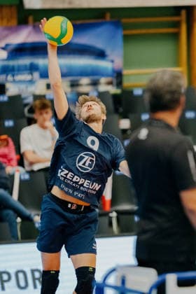 VOLLEYBALL - Coppa Pallavolo Senza Confini HARTBERG,AUSTRIA,01.OCT.26 - VOLLEYBALL - Coppa Pallavolo Senza Confini, VfB Friedrichshafen vs ACH Volley Ljubljana. Image shows Pierre Toledo (Friedrichshafen).  GEPAxpictures xRomanxKoenigshofer