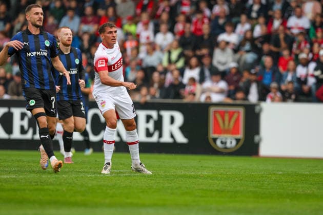 Grischa Proemel of VfB Stuttgart, 21, watches his shot go in for the 2-0 lead GER, VfB Stuttgart vs. SpVgg Greuther Fürth, Soccer, Men s Friendly Matches, 2026–2027 Season, October 1, 2026, GER, VfB Stuttgart vs. SpVgg Greuther Fürth, soccer, men s friendly matches, 2026–2027 season, October 1, 2026, Aspach Copyright: xEibner-Pressefoto SoerenxHerwegx EP_SHG