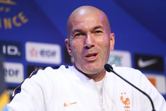 October 1, 2026, Saint-Denis, Ile-De-France, France: Head coach ZINEDINE ZIDANE of France appears relaxed and smiles during the press conference, PK, Pressekonferenz a day ahead of the UEFA Nations League 2026 27 groupe stage matchday 3 of 6 between FRANCE and ITALY at the Stade de France in Saint-Denis, France. Saint-Denis France - ZUMAc179 20261001_zep_c179_021 Copyright: xMickaelxChavetx