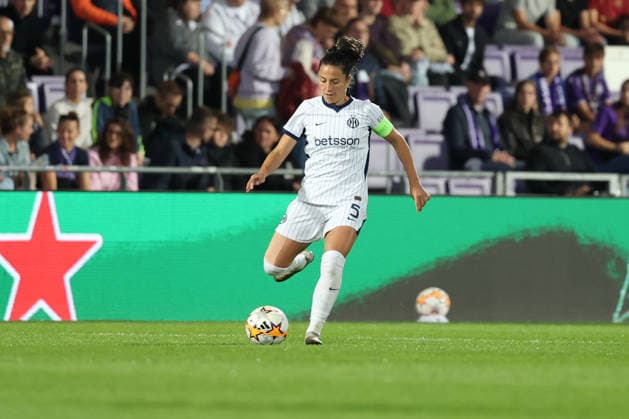 FK Austria Wien v FC Internazionale Milano - UEFA Women s Champions League 26 27 MD2 Ivana Andres Sanz of FC Internazionale Milano in action during the UEFA Women s Champions League Matchday 2 match between FK Austria Wien and FC Internazionale Milano at Franz-Horr-Stadion on October 1, 2026 in Vienna, Austria. Vienna Franz-Horr-Stadion Austria Copyright: xYigitxOerme PSxImagesxYigitxOerme PSxImagesx