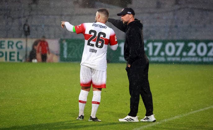 October 1, 2026: VfB Stuttgart vs. SpVgg Greuther Fürth, Germany, Großaspach, October 1, 2026, Soccer, Bundesliga, 2026–2027 season, Friendly match, VfB Stuttgart vs. SpVgg Greuther Fürth; from left: Deniz Undav (VfB Stuttgart), Sebastian Hoeneß (Head Coach, VfB Stuttgart)
