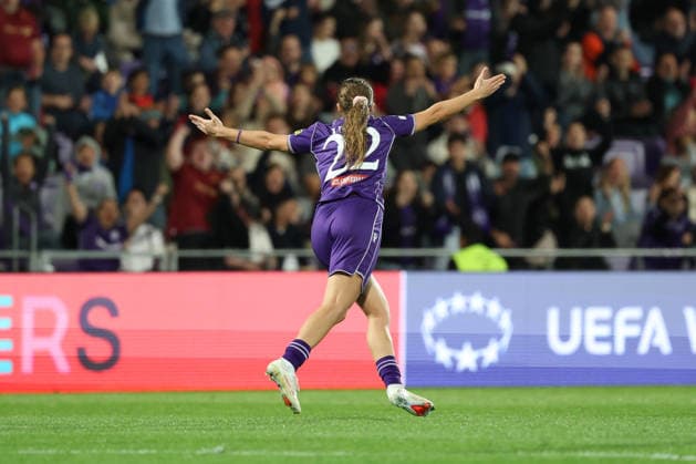 FK Austria Wien v FC Internazionale Milano - UEFA Women s Champions League 26 27 MD2 Modesta Uka of FK Austria Wien celebrates after scoring her team s first goal during the UEFA Women s Champions League Matchday 2 match between FK Austria Wien and FC Internazionale Milano at Franz-Horr-Stadion on October 1, 2026 in Vienna, Austria. Vienna Franz-Horr-Stadion Austria Copyright: xYigitxOerme PSxImagesxYigitxOerme PSxImagesx