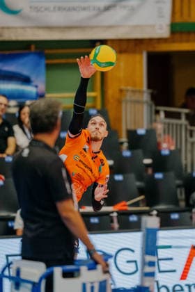 VOLLEYBALL - Coppa Pallavolo Senza Confini HARTBERG,AUSTRIA,01.OCT.26 - VOLLEYBALL - Coppa Pallavolo Senza Confini, VfB Friedrichshafen vs ACH Volley Ljubljana. Image shows Marko Ivovic (Ljubljana).  GEPAxpictures xRomanxKoenigshofer