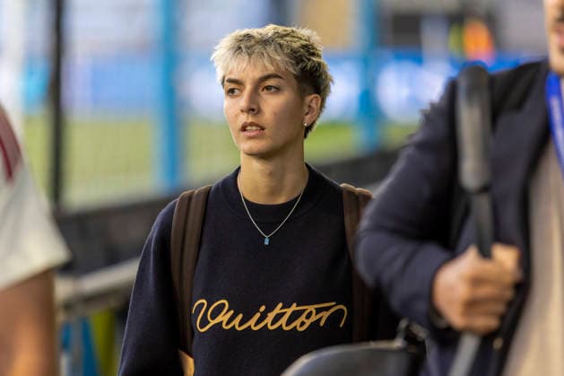 RECORD DATE NOT STATED 1st October 2026; Joie Stadium, Manchester, England; UEFA Womens Champions League Football, Manchester City versus Real Madrid; Paula Comendador of Real Madrid Femenino arrives at the stadium TimxWilliams
