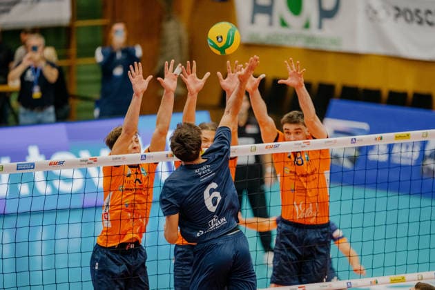 VOLLEYBALL - Coppa Pallavolo Senza Confini HARTBERG,AUSTRIA,01.OCT.26 - VOLLEYBALL - Coppa Pallavolo Senza Confini, VfB Friedrichshafen vs ACH Volley Ljubljana. Image shows German Gomez (Friedrichshafen).  GEPAxpictures xRomanxKoenigshofer