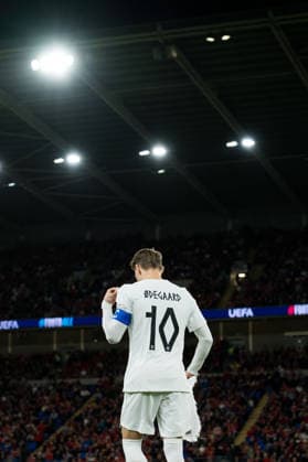 261001 Martin Odegaard of Norway ahead of the Nations League soccer match between Wales and Norway on October 1, 2026 in Cardiff. Photo: Vegard Grott, BILDBYRAN. Code: VG VG1015 bbeng soccer football fotball Nations League international match Norway Wales bbeng soccer football fotball Nations League international match Norway Wales  Copyright: VEGARDxGRoTT BB261001VG019