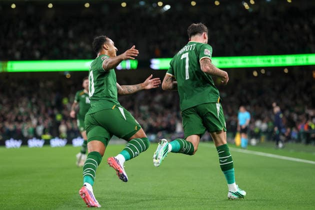 UEFA Nations League Group Stage, Aviva Stadium, Dublin 1 10 2026 Republic of Ireland vs Austria Ireland s Troy Parrott celebrates scoring his sides first goal with Adam Idah Troy Parrott celebrates scoring his sides first goal with Adam Idah 1 10 2026  Copyright: xx RB2_7263