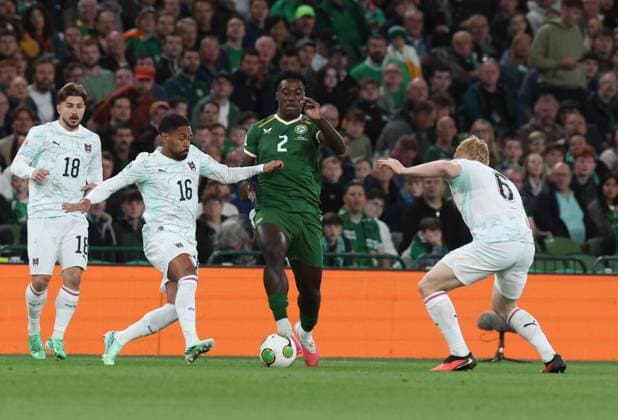 Ireland s James Abankwah tackled by Phillipp Mwene and Nicolas Seiwald of Austria Republic of Ireland v Austria, UEFA Nations League, League B - Group 3, International Football, Aviva Stadium, Dublin, Ireland - 01 Oct 2026Dublin Aviva Stadium Ireland  Copyright: xLorrainexO Sullivan Shutterstockx 17178960w